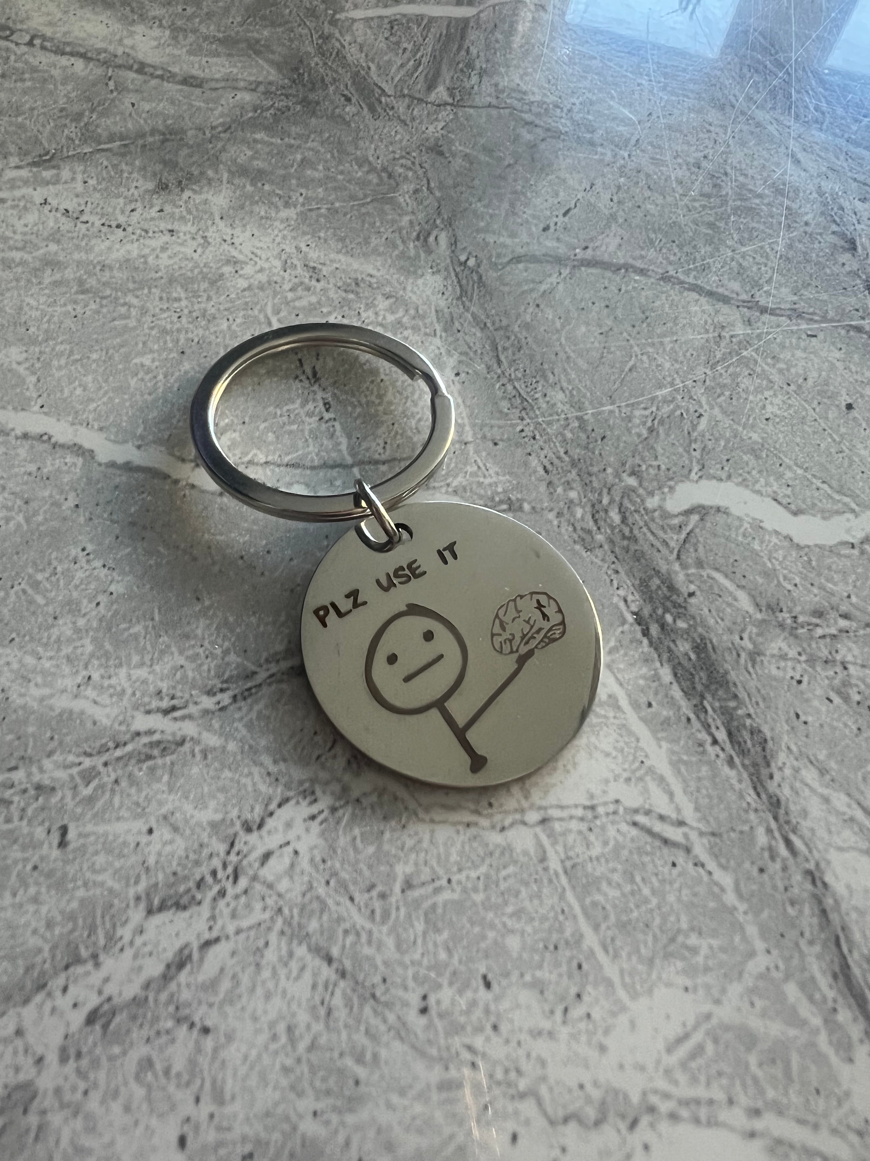 ‘Plz use it’ Brain Picture Keyring